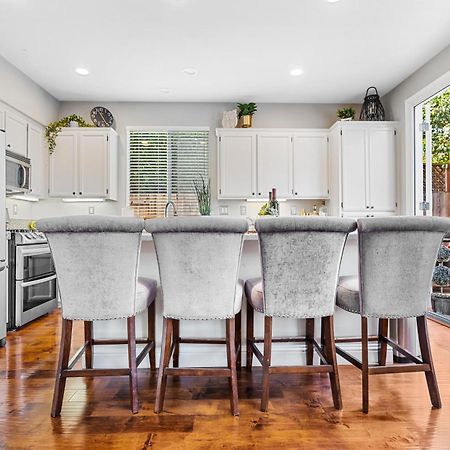 Brand New Listing - Windsor “Winetopia” Getaway Extérieur photo