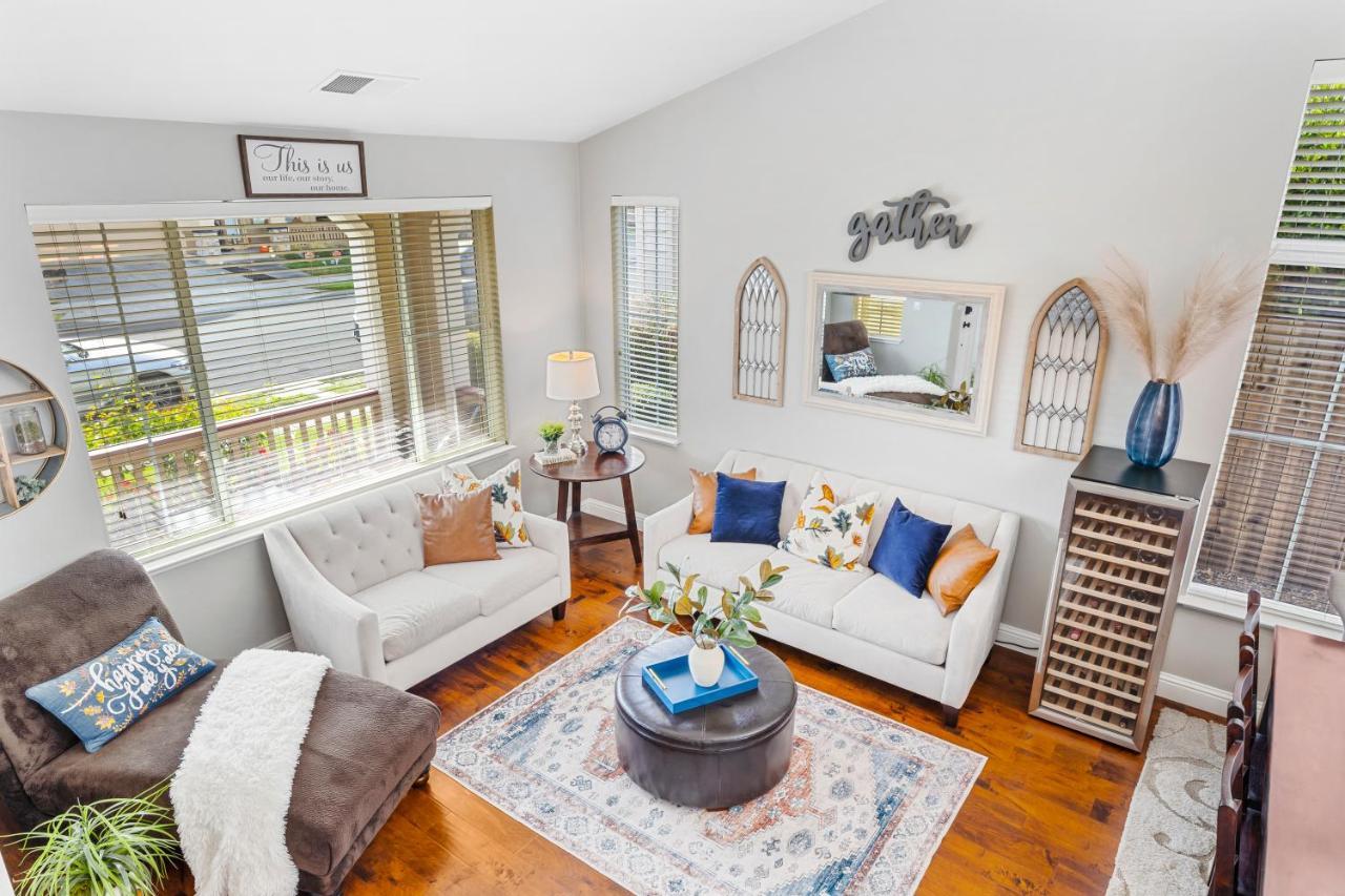 Brand New Listing - Windsor “Winetopia” Getaway Extérieur photo