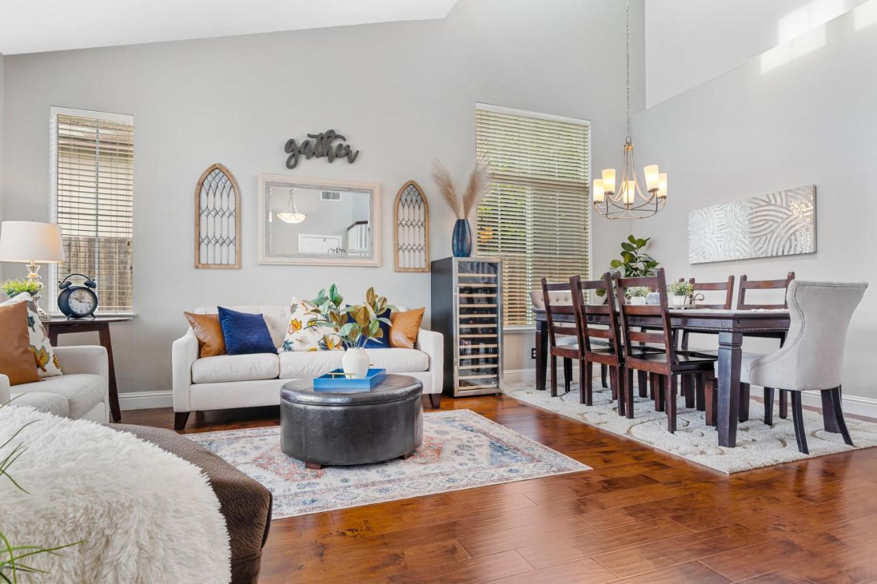 Brand New Listing - Windsor “Winetopia” Getaway Extérieur photo