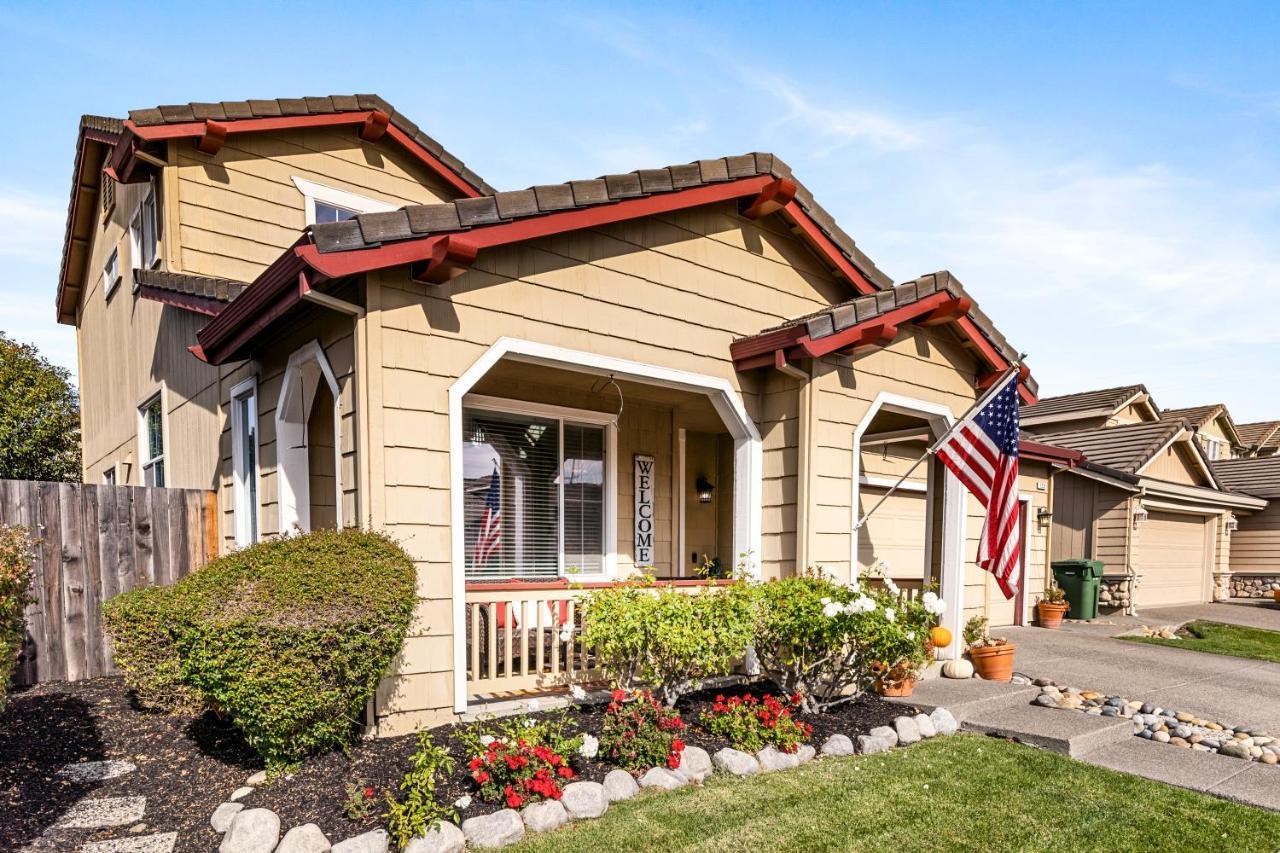 Brand New Listing - Windsor “Winetopia” Getaway Extérieur photo