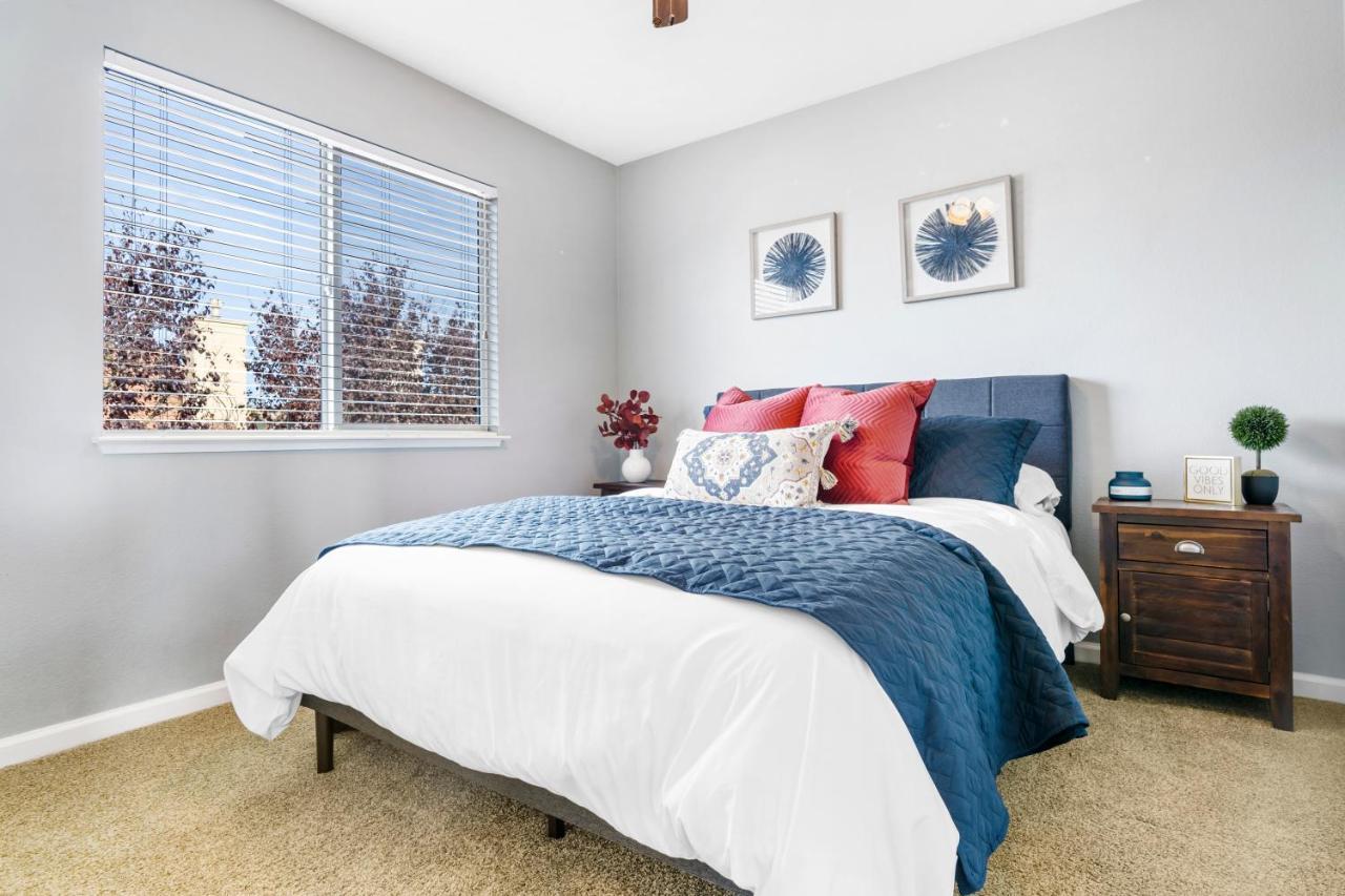 Brand New Listing - Windsor “Winetopia” Getaway Extérieur photo