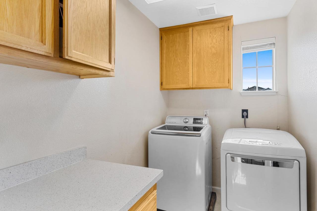 Brand New Listing - Windsor “Winetopia” Getaway Extérieur photo
